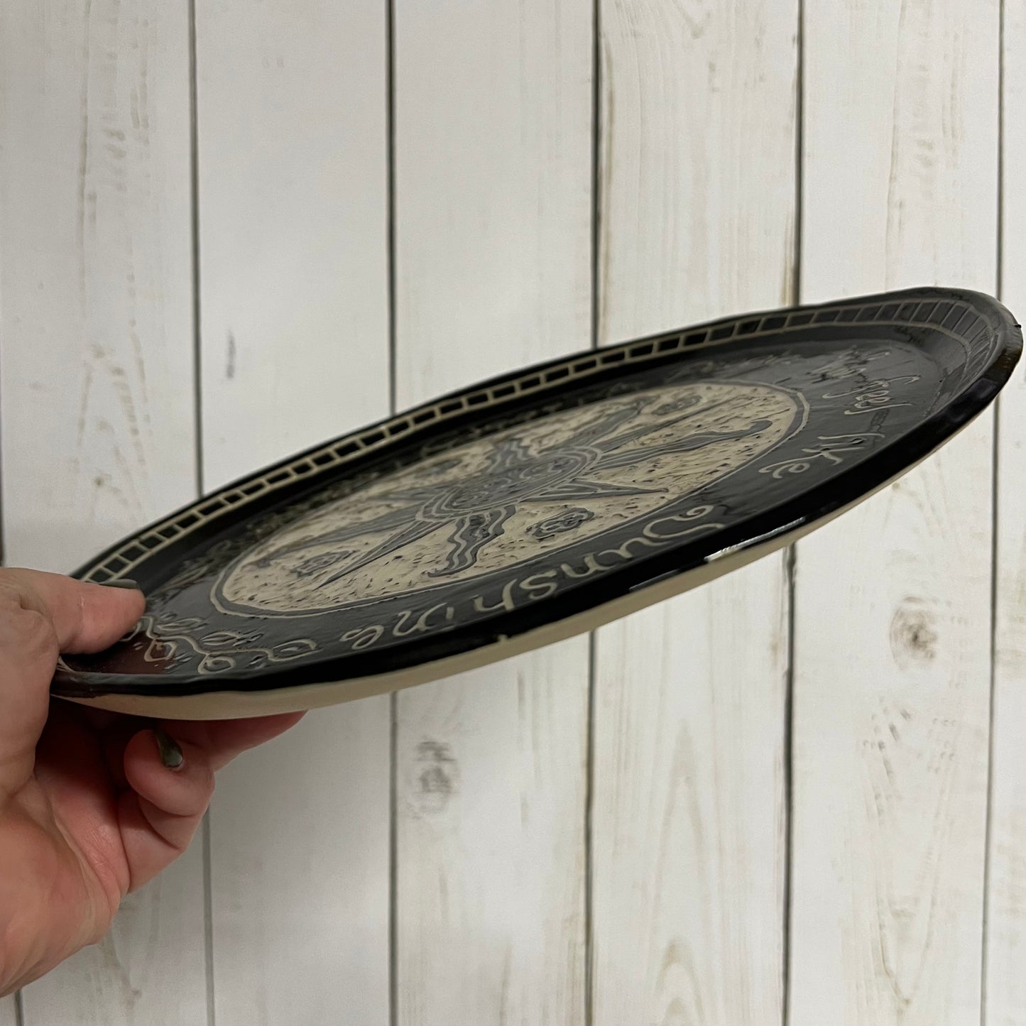 Stay Close to Sunshine Dinner Plate