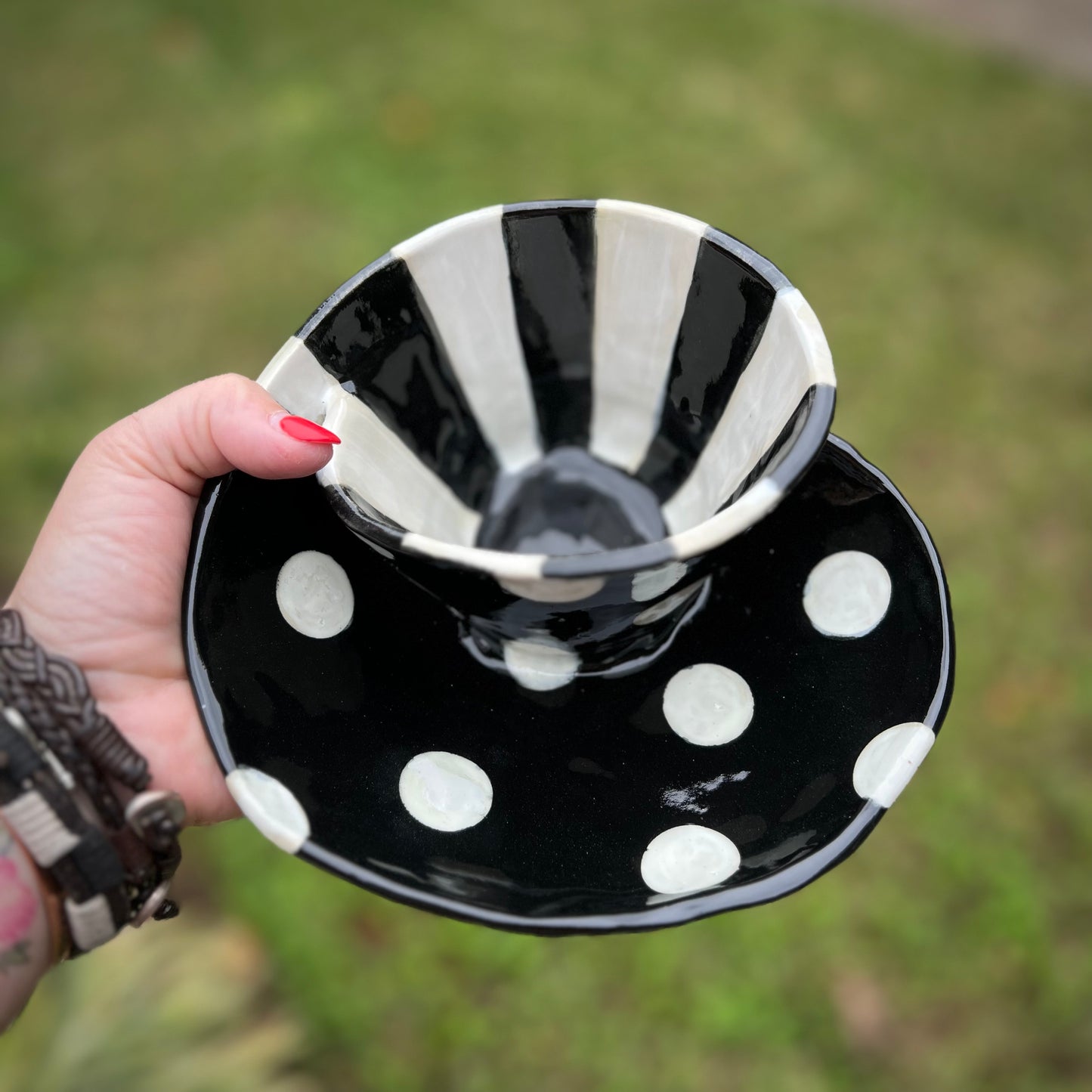 Classy Classic Chip & Dip Ceramic Bowl