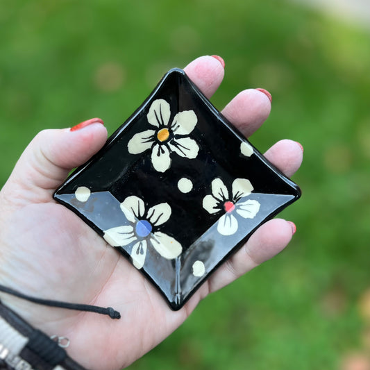 Tricolored Black & White Ceramic Trinket Dish